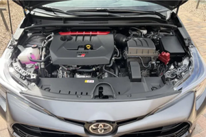 LISTO PARA CONDUCIR - USADO, VOLANTE A LA IZQUIERDA |   CONDUCCIÓN DERECHA |   Toyota GR Corolla Morizo Edition 2023 con 36 Millas de Autonomía - Product Image 6