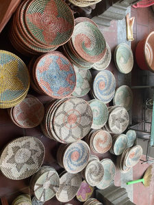 Assiettes tissées à la main écologiques en jonc de mer fabriquées à partir de matériaux naturels pour une vie durable et un dîner élégant - Product Image 5