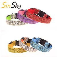 SinSky Vente Chaude Rechargeable Light Up Led Colliers De Chien Réglable Personnalisé Led Colliers Pour Animaux De Compagnie Colliers De Chat
