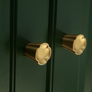 Gold brass flower knob pull cabinet drawer for home dresser door cabinet furniture decorative <b>kitchen</b> wardrobe handle knobs 2024 - Product Image 3
