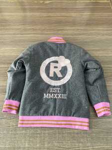 Chaqueta universitaria de lana de último diseño para hombre, parches bordados con cuello levantado de invierno, parches con logotipo personalizado, trabajo de chenilla - Product Image 3