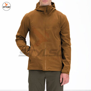 Personnaliser le style et la conception Streetwear Polyester Softshell imperméable Sports de plein air course coupe-vent veste de pluie pour hommes - Product Image 6