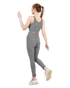 Ensemble de yoga gris pour femmes élégantes, haut court et short, ensemble de yoga deux pièces sans couture, vêtements d'entraînement confortables - Product Image 6