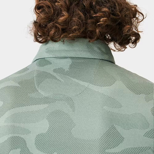 T-shirt en coton/polyester respirant avec impression personnalisée, logo brodé, manches courtes, col rabattu, stretch vert camo pour hommes - Product Image 6