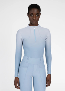 Camiseta de equitación atlética para mujer, transpirable, ligera, de tejido elástico que absorbe la humedad, servicio OEM - Product Image 4