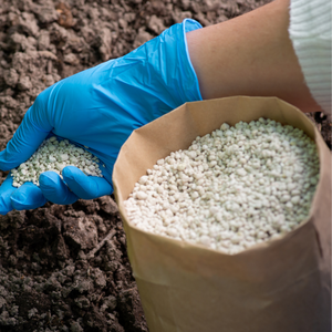 Fertilizante Soluble en Agua VNT NPK 15-15-15, Granos Uniformes de Liberación Rápida, Calidad Premium para Diversos Cultivos, Superventas - Product Image 1