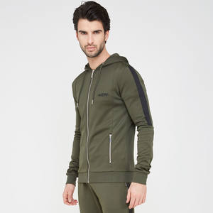 Conjunto Deportivo para Hombre de Diseño Personalizado, Transpirable, de la Mejor Calidad, Tendencia Actual, Ropa Urbana, Venta al Por Mayor 2026 - Product Image 4