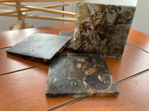 Sous-verres en résine de qualité supérieure, ensemble de sous-verres modernes faits à la main, 4x4 pouces, style luxueux, disponibles en différentes couleurs, Tradebyd - Product Image 2