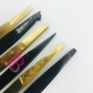 Pinzas para Cejas Recién Llegadas, de Acero Inoxidable, Sostenibles, con Punta Dorada, Pinzas Negras, Logotipo Personalizado Gratuito - Product Image 5