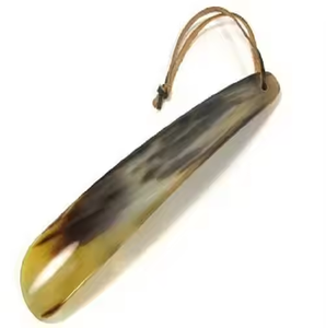 Cuerno de zapato de toro único para tamaño personalizado y precio barato con color de cuerno natural hecho a mano con tamaño pequeño y accesorios disponibles - Product Image 5