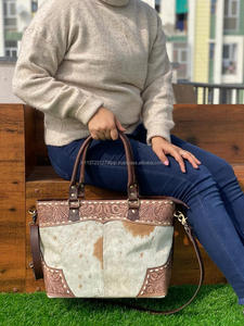 ODM OEM sac fourre-tout dissimulé en cuir usiné à la main de haute qualité pour femmes fabricant 2024 sacs à main bandoulière en cuir de vache véritable - Product Image 4