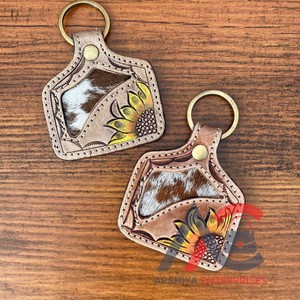 Personal isierte Haare auf gearbeitetem Leder Schlüssel bund Hand genähtes Leder Sonnenblume Schlüssel anhänger Western Echt leder Cowgirl Schlüssel ringe - Product Image 1