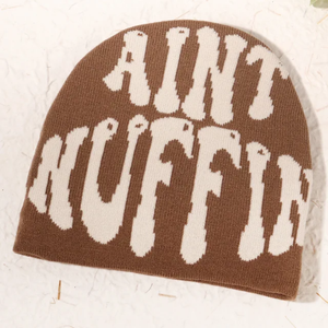 หมวกบีนนี่ไหมพรมอะคริลิคสำหรับผู้ใหญ่ดีไซน์ปักและลายผ้าแจ็คการ์ดแบบปรับแต่งได้ - Product Image 4