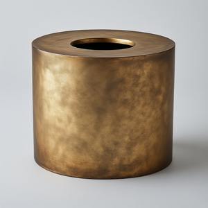 Porte-mouchoirs en métal contemporain conçu pour les salons, les chambres à coucher, les bureaux, les hôtels, offrant un design élégant et durable fait à la main - Product Image 2