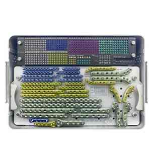 Kit vétérinaire orthopédique 2.4 2.7 et 3.5 vis de verrouillage et plaque implants orthopédiques ensemble d'instruments par Caronia chirurgical - Product Image 1