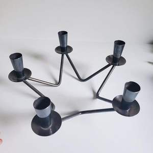 Porte-bougie en métal doré de style nordique moderne, minimaliste, luxueux, géométrique, en fil métallique, pour centre de table de mariage, décoration de table à domicile - Product Image 4