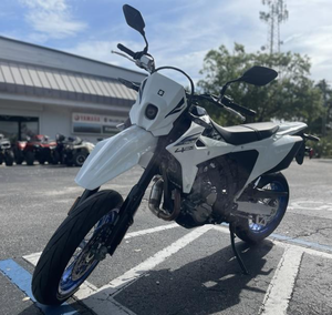 Motocicleta NUEVA de 2025, DR-Z4SM, 398cc, monocilíndrica - Product Image 4