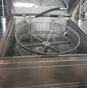 SS-RC800 חלקי סיבוב מכונת כביסה רציפה לניקוי יעיל של רכיבי מתכת קטנים עד בינוניים - Product Image 5