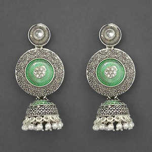 Kriaa Fine Dangle Boucles d'oreilles Argent Plaqué Vert Meenakari Matte Stone Kriaa Fine Dangle Boucles d'oreilles Argent Plaqué Vert Meenakari - Product Image 1