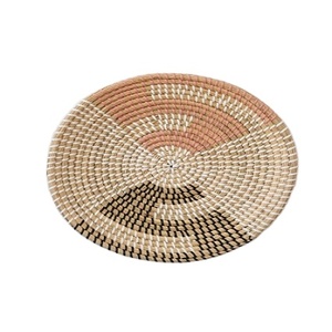 Dernier prix d'usine, assiettes murales en rotin faites à la main, idée cadeau de pendaison de crémaillère, articles écologiques, décoration murale - Product Image 1