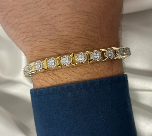 Pulsera de eslabones de diamantes de forma cuadrada moderna para hombre, oro amarillo sólido de 18K, pulsera de diamantes naturales de dos tonos chapados en plata 925 - Product Image 3