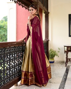 ศิลปะบนผ้าไหมผ้าฝ้าย lehenga choli มรดกทางวัฒนธรรมสไตล์อินเดียที่ทันสมัยสำหรับปาร์ตี้