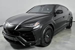 Lamborghini Urus 2022 - SUV noir mat d'usine - Product Image 2