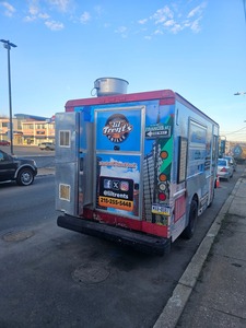 Food truck 4 sale- fully equipped ready to work - Product Image 2
