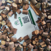 Cannelle de Cassia du Vietnam, écorces de tiges et branches concassées, 100% Yen Bai séché, sac PP de 25 kg, export direct Vietnam, prix B2B compétitifs