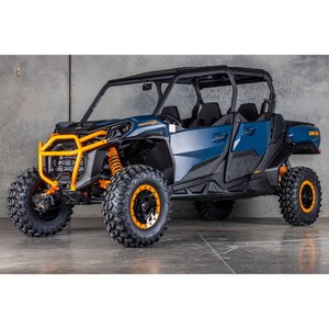 ¡SUPER PROMOCIÓN LIMITADA! 2027 CaNAm-Commander-MAX XT-P 1000R Azul Polvoriento y Naranja Crush- VE000040 - Product Image 1