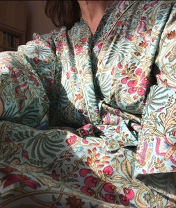 Kurtis de Verano para Mujer, Cómodas y Transpirables, con Manga Larga y Detalle de Botones, 100% Algodón, Estilo Elegante - Product Image 5