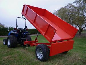 Remolque Agrícola Hidráulico de 4 Ruedas Green Farm Red con Función de Volteo, Barra de Remolque Alta de 40 m, Velocidad de Remolque de 50 km/h para Transporte Agrícola - Product Image 1
