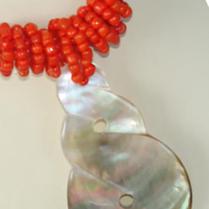 Collier sculpté en coquillage avec perle de 50 mm, style bohème, cadeau pour les occasions - Product Image 3