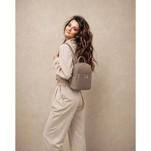 AP IDEA MODA Zaino in Vera Pelle Dollaro Morbida con Funzione Antifurto, Manici Staccabili, Design Elegante e Alla Moda per Ragazze, Uso Quotidiano - Product Image 2