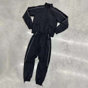 Survêtement unisexe coupe-vent à capuche entièrement zippé en nylon tissé léger, respirant et à séchage rapide, idéal pour l'hiver et le streetwear - Product Image 4