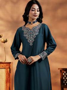 NOUVEAUTÉ : Ensemble Salwar Kameez (Haut, Pantalon et Dupatta) Vert Bouteille pour Fêtes et Mariages – Style Décontracté Réversible - Product Image 5
