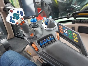 Tractor Agrícola Fendt Pequeño Multifuncional Nuevo y Usado, Rojo, 70HP, Fendt Original, Tractor Agrícola Fendt 720 VARIO - Product Image 3