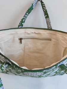 Sac pour ordinateur portable matelassé floral vintage de haute qualité fait à la main avec fermeture éclair et poignée pour les voyages - Product Image 4