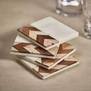 Ensemble de sous-verres élégants en marbre et en bois Sous-verres absorbants de qualité supérieure pour boissons Décoration intérieure élégante et protection de table fonctionnelle - Product Image 1