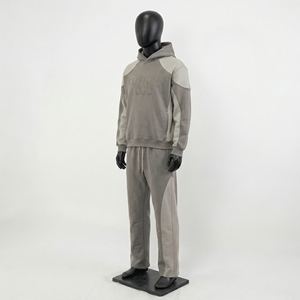 Fabricante de Conjuntos Deportivos Personalizados, Sudadera con Capucha y Pantalones Deportivos 100% Algodón, Chándal Ajustado para Hombre de Alta Calidad - Product Image 3