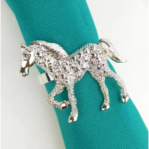 Lot de 4 ronds de serviette en métal cheval au design de luxe en argent pour dîner, mariage, événements spéciaux et accessoires pour la maison - Product Image 1