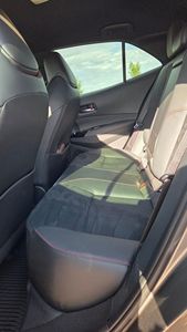 Toyota GR Corolla Circuit 2023, Tracción en las Cuatro Ruedas, Bajo Kilometraje, Caja de Cambios Automática, Volante a la Izquierda, Combustible Gasolina/Eléctrico - Product Image 5