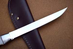 Couteau de cuisine fait à la main avec filet en acier au carbone manche en micarta blanc cadeau de qualité bricolage OEM personnalisable pour la fête des pères. - Product Image 4