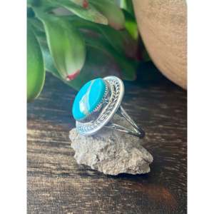 Anillo de Turquesa Royston y Plata de Ley, Hecho en Navajo, Joyería Cultural Coleccionable, Talla 7.75 - Product Image 4