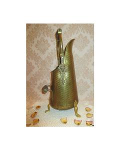 Timeless design <b>brass</b> <b>coal</b> bucket ideal for homeowners who appreciate classic elegance and practical <b>coal</b> storage solutions - Product Image 4