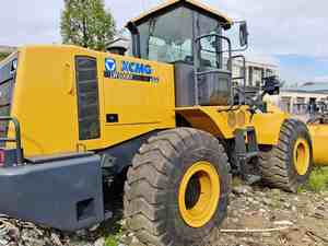 Cargadora de Ruedas LW500KV de Segunda Mano de Alta Calidad con Capacidad de Carga de 5 Toneladas para Trabajos de Minería con Motor Principal y Componentes de Bomba - Product Image 5