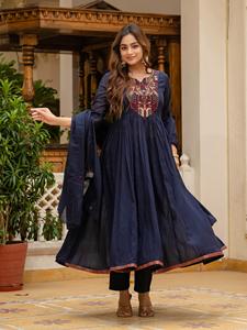 Traje Anarkali bordado para mujer en estilo indio y pakistaní Punjabi Shalwar Kameez para bodas festivas y fiestas Diwali Kurti" - Product Image 2