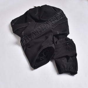 Pantalon cargo personnalisé avec surpiqûres contrastées, taille à cordon de serrage, doublure en polaire chaude, ventilation respirante et coupe ample - Product Image 6