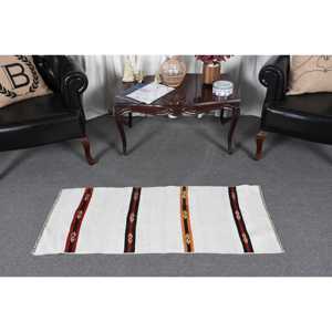 Tapis turc vintage 1,7x4,3 pi (51x132 cm), Kilim blanc et rouge, tapis persan - Product Image 2