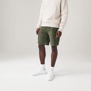 Short cargo multi-poches à taille élastique de créateur de qualité supérieure personnalisé Short cargo de coupe régulière en coton et élasthanne pour hommes - Product Image 2